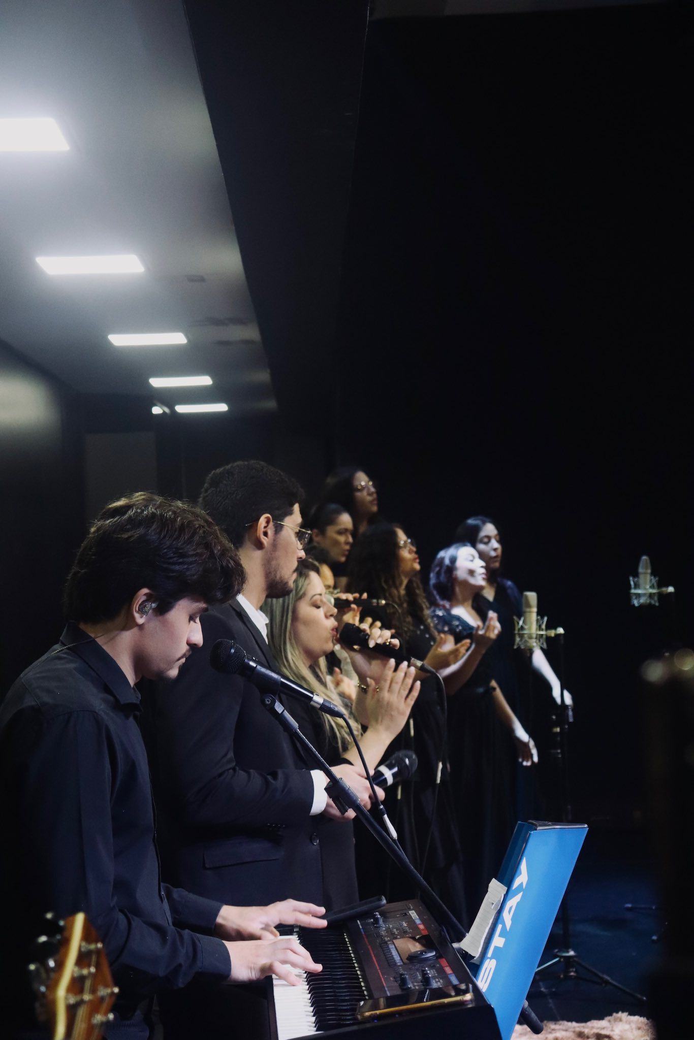 571228372_1233931802107732_3477586275333562204_n